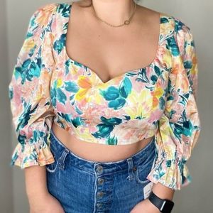 NEW For Love & Lemons Floral Tie Up back puff sleeve crop top size large